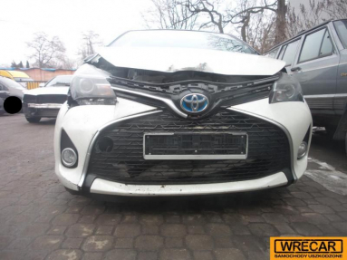Купить Toyota Yaris, 1.5, 2016 года с пробегом, цена 6436 руб., id 18987