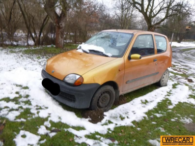 Купить Fiat Seicento, 1.1, 1999 года с пробегом, цена 1592 руб., id 18991