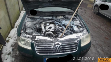 Купить Volkswagen Passat, 1.9, 2001 года с пробегом, цена 1592 руб., id 19004