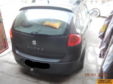 Купить SEAT Altea, 1.6, 2009 года с пробегом, цена 12941 руб., id 19008
