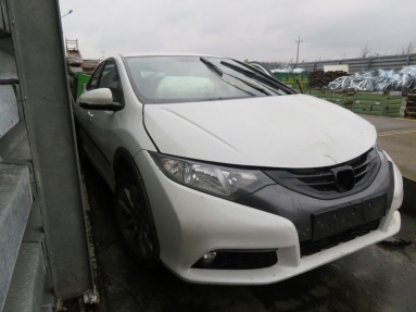 Купить Honda Civic, 1.3, 2013 года с пробегом, цена 43737 руб., id 19046