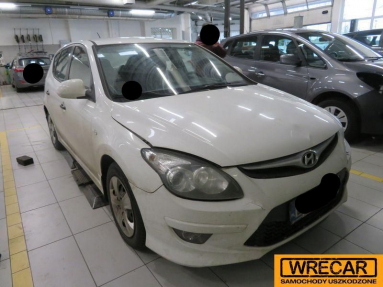 Купить Hyundai i30, 1.4, 2011 года с пробегом, цена 150726 руб., id 19052