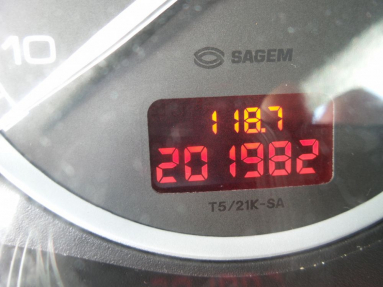 Купить Peugeot 307, 2.0, 2003 года с пробегом, цена 1592 руб., id 19060