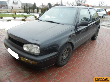 Купить Volkswagen Golf, 1.9, 1997 года с пробегом, цена 1592 руб., id 19061