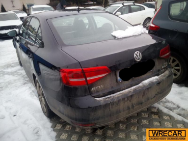 Купить Volkswagen Jetta, 2.0, 2015 года с пробегом, цена 8097 руб., id 19071