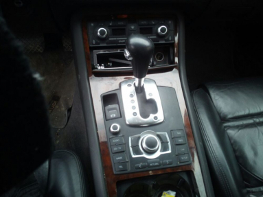 Купить Audi A8, 3.9, 2004 года с пробегом, цена 34048 руб., id 19108