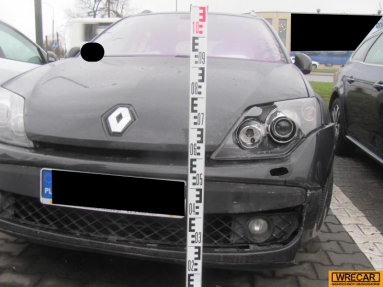 Купить Renault Laguna, 2.0, 2008 года с пробегом, цена 3253 руб., id 19116