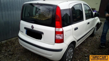 Купить Fiat Panda, 1.2, 2010 года с пробегом, цена 3183 руб., id 19166