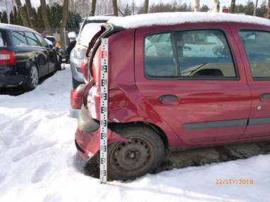 Купить Renault Clio, 1.5, 2001 года с пробегом, цена 3253 руб., id 19235