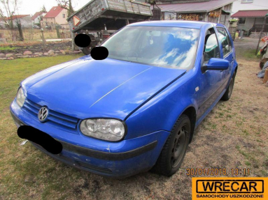 Купить Volkswagen Golf, 1.9, 2002 года с пробегом, цена 1592 руб., id 19319