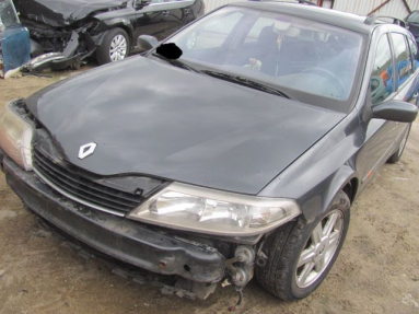 Купить Renault Laguna, 1.6, 2001 года с пробегом, цена 1592 руб., id 19329