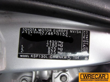Купить Toyota Yaris, 1.0, 2016 года с пробегом, цена 53425 руб., id 19350