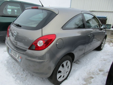 Купить Opel Corsa, 1.3, 2011 года с пробегом, цена 232525 руб., id 19491