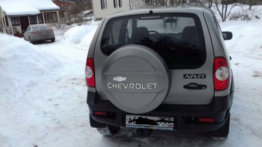 Купить Chevrolet Niva, 1.7, 2011 года с пробегом, цена 298000 руб., id 19514