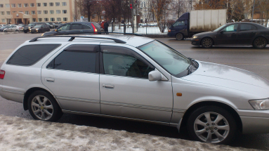 Купить Toyota Camry Gracia, 2.2, 1999 года с пробегом, цена 200000 руб., id 19636