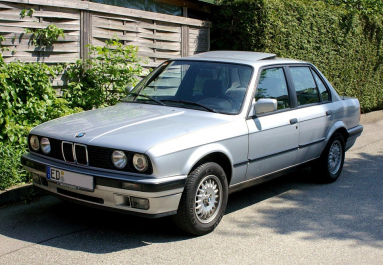Купить BMW 318 E30, 1.8, 1991 года с пробегом, цена 397093 руб., id 19678