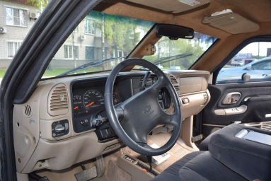 Купить Chevrolet Tahoe (GMT900), 5.3, 1997 года с пробегом, цена 450000 руб., id 19680