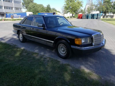 Купить Mercedes-Benz 380SE W126, 3.8, 1984 года с пробегом, цена 257716 руб., id 19701
