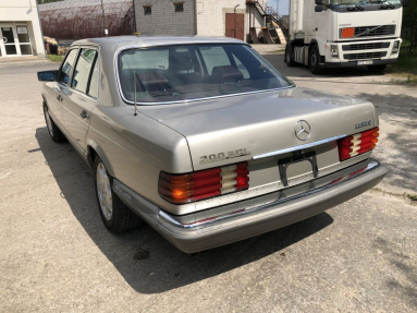 Купить Mercedes-Benz 300sdl turbodiesel, 3.0, 1987 года с пробегом, цена 257716 руб., id 19704