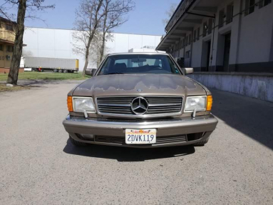 Купить Mercedes-Benz 560SEC w126, 5.6, 1986 года с пробегом, цена 371141 руб., id 19710