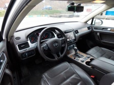 Купить Volkswagen Touareg, 3.0, 2010 года с пробегом, цена 1320000 руб., id 19872