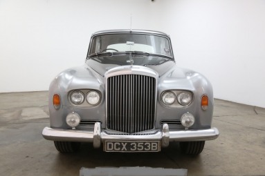 Купить 1964 Bentley S3 Long Wheel Base, 6.2, 1970 года с пробегом, цена 2040000 руб., id 19880
