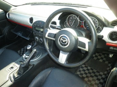 Купить Mazda Roadster (NCEC), 2.0, 2011 года с пробегом, цена 1276000 руб., id 19899