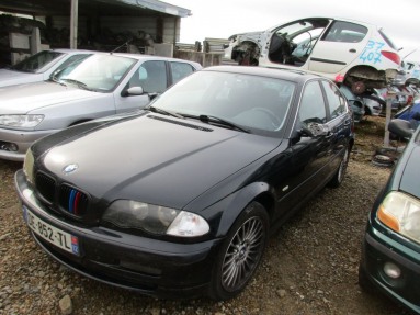 Купить BMW  3 DE852, 3.0, 2001 года с пробегом, цена 110726 руб., id 19911