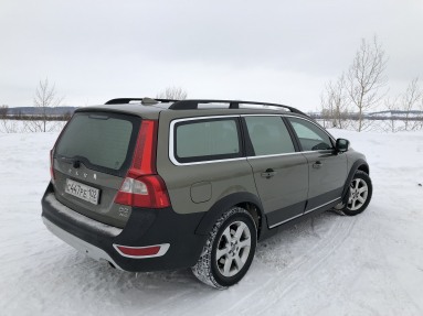 Купить Volvo XC70 II, 2.4, 2011 года с пробегом, цена 900000 руб., id 19997