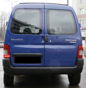 Купить Peugeot Partner, 1.4, 2011 года с пробегом, цена 243000 руб., id 20084