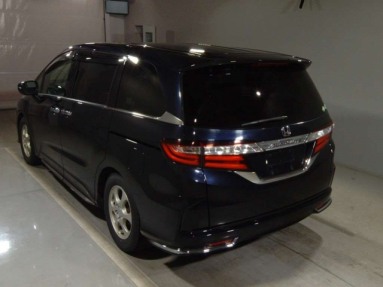 Купить Honda Odyssey, 2.4, 2014 года с пробегом, цена 1853000 руб., id 20117
