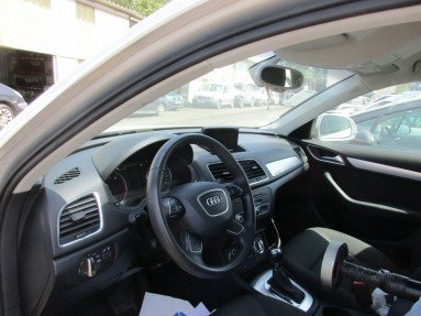 Купить Audi Q3, 2.0, 2014 года с пробегом, цена 1031140 руб., id 20156