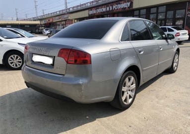 Купить Audi A4, 2.0, 2004 года с пробегом, цена 350000 руб., id 20164