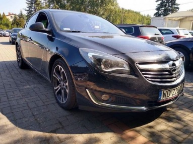 Купить Opel Insignia, 2.0, 2015 года с пробегом, цена 852870 руб., id 20225