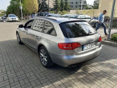 Купить Audi A4, 2.0, 2010 года с пробегом, цена 425674 руб., id 20238