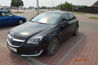 Купить Opel Insignia, 2.0, 2016 года с пробегом, цена 914323 руб., id 20249