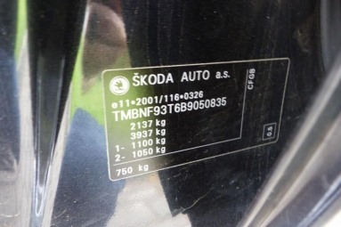 Купить Skoda Superb, 2.0, 2011 года с пробегом, цена 321591 руб., id 20254