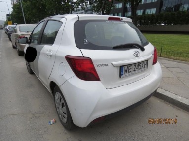 Купить Toyota Yaris, 1.4, 2015 года с пробегом, цена 343667 руб., id 20301