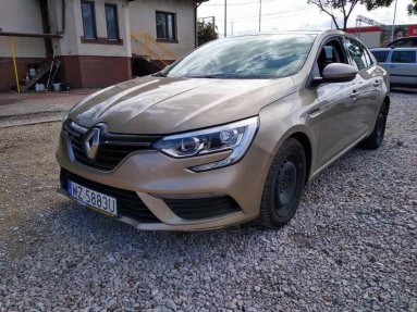 Купить Renault Megane, 1.6, 2017 года с пробегом, цена 569134 руб., id 20307