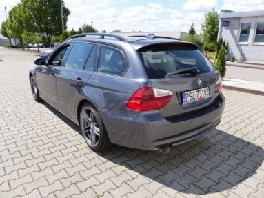 Купить BMW 3er 320 Touring Diesel E91, 2.0, 2005 года с пробегом, цена 197093 руб., id 20309