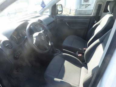 Купить Volkswagen Caddy, 1.6, 2014 года с пробегом, цена 509203 руб., id 20340