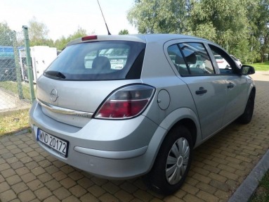 Купить Opel Astra, 1.7, 2011 года с пробегом, цена 190726 руб., id 20395