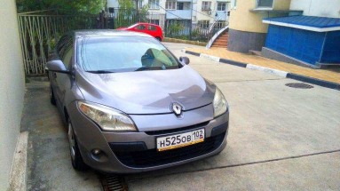 Купить Renault Megane, 1.5, 2009 года с пробегом, цена 350000 руб., id 20439
