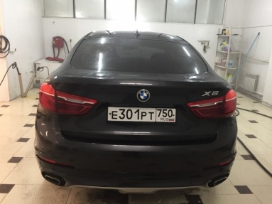 Купить BMW X6 (E71 / E72), 3.0, 2017 года с пробегом, цена 3350000 руб., id 20489
