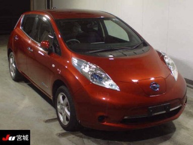 Купить Nissan Leaf, 1.6, 2013 года с пробегом, цена 527000 руб., id 20569