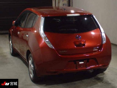 Купить Nissan Leaf, 1.6, 2013 года с пробегом, цена 527000 руб., id 20569
