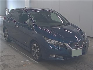 Купить Nissan Leaf, 3.0, 2018 года с пробегом, цена 1608000 руб., id 20594