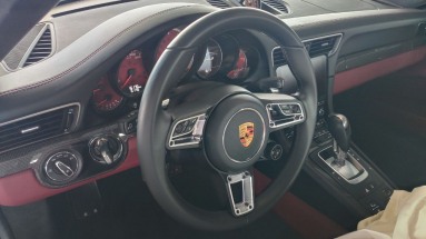 Купить Porsche 911 Cabrio (997), 3.6, 2017 года с пробегом, цена 5000000 руб., id 20670