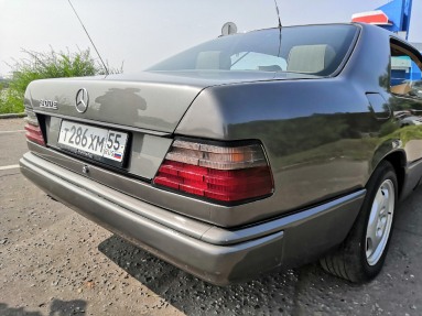 Купить Mercedes-Benz E-klasse Coupe (C124), 3.0, 1992 года с пробегом, цена 549000 руб., id 20680