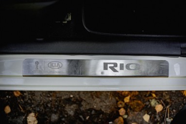 Купить Kia Rio, 1.6, 2017 года с пробегом, цена 780000 руб., id 20690